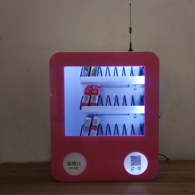 ماكينة بيع صغيرة للوجبات الخفي - مراجعة Vending Machine Qr Code وسعره